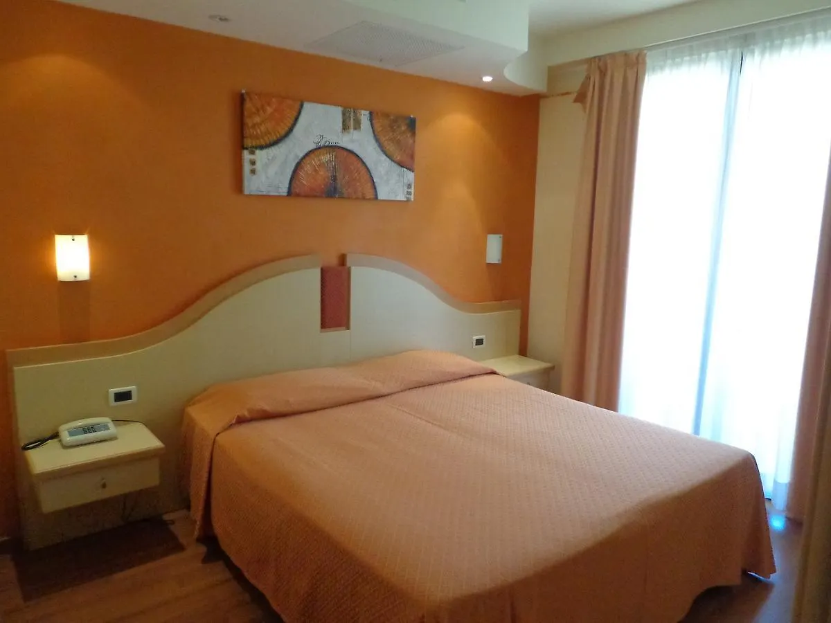 Hotel La Rondine Sirmione