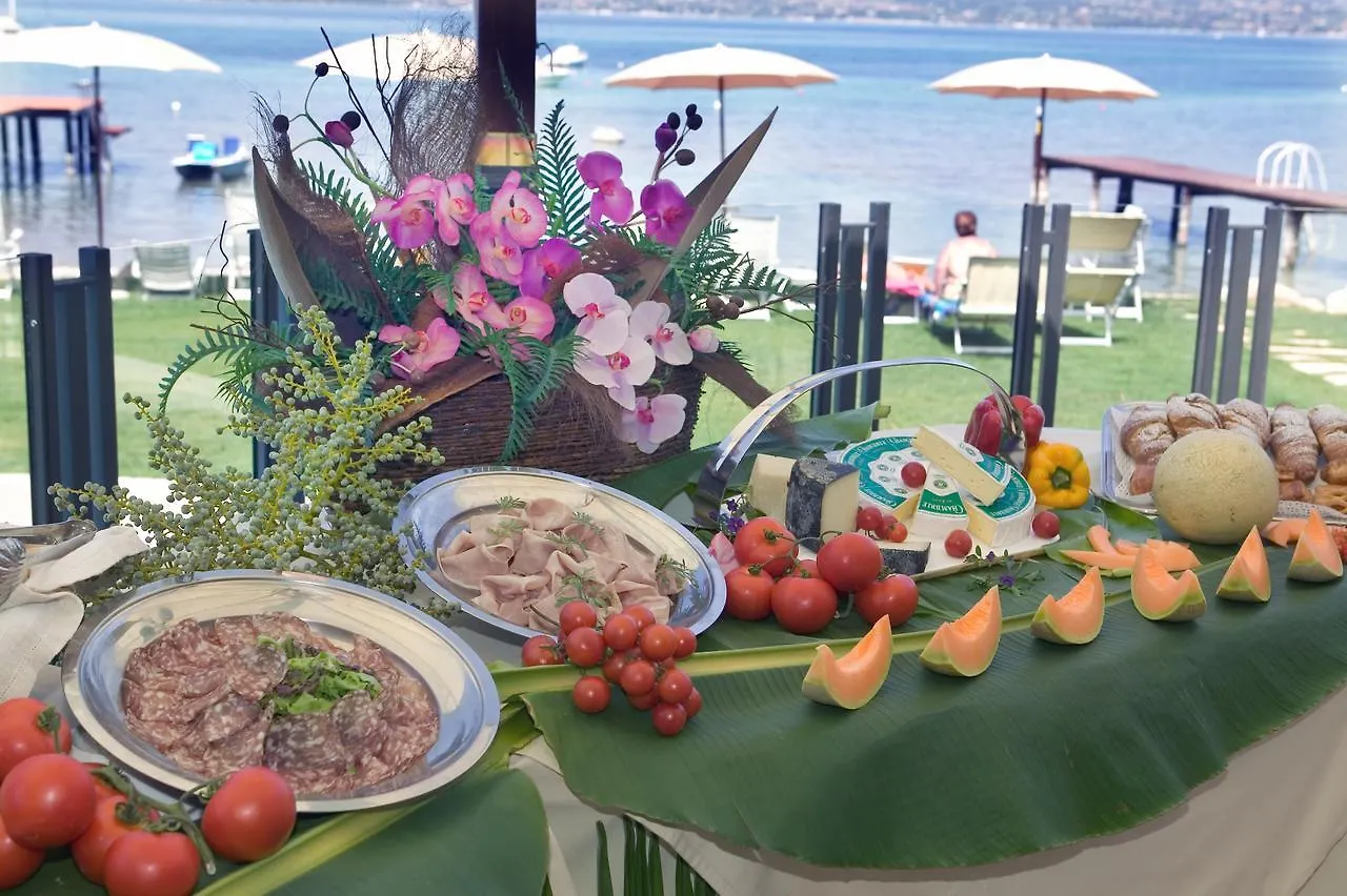 Hotel La Rondine 西尔米奥奈 意大利